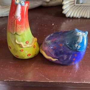Vintage Joy Cats Colorful Ceramic Cat Salt & Pepper shakers